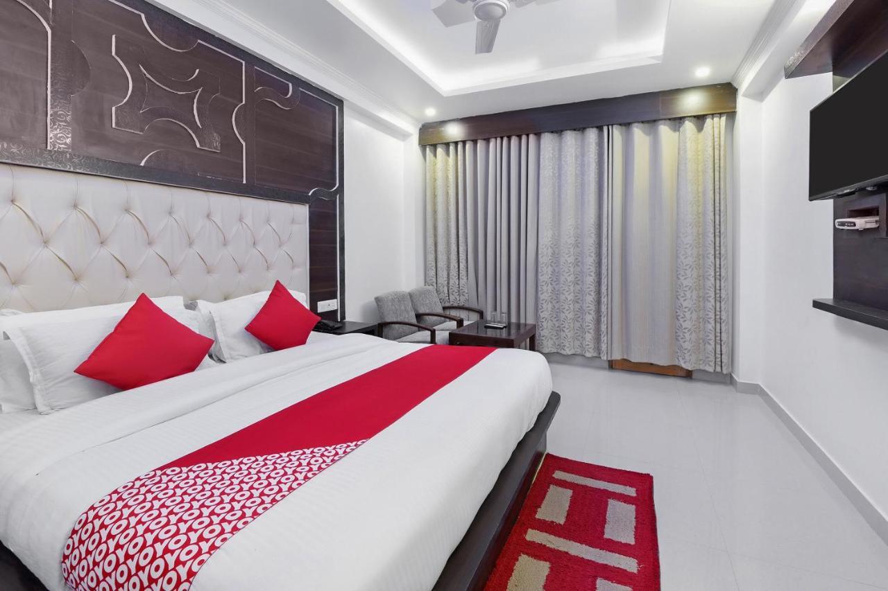 Oyo 23533 Mount View Hotel Kullu Exterior photo